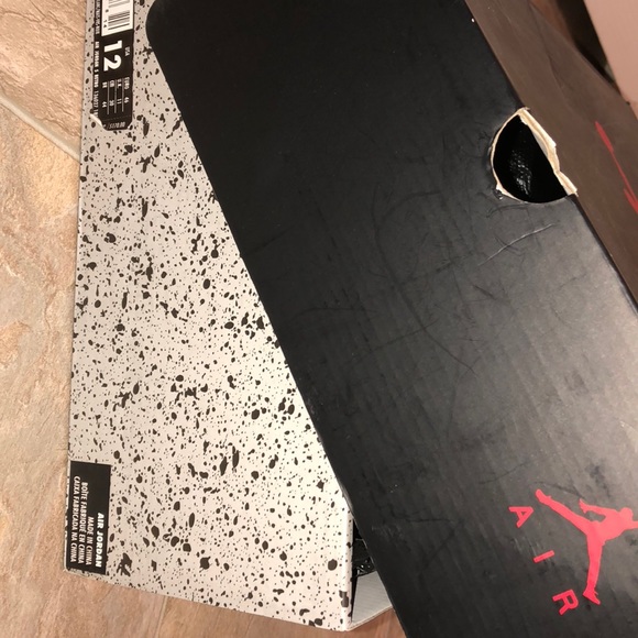 Air Jordan 5 Laney Retro (2013) - Picture 8 of 8